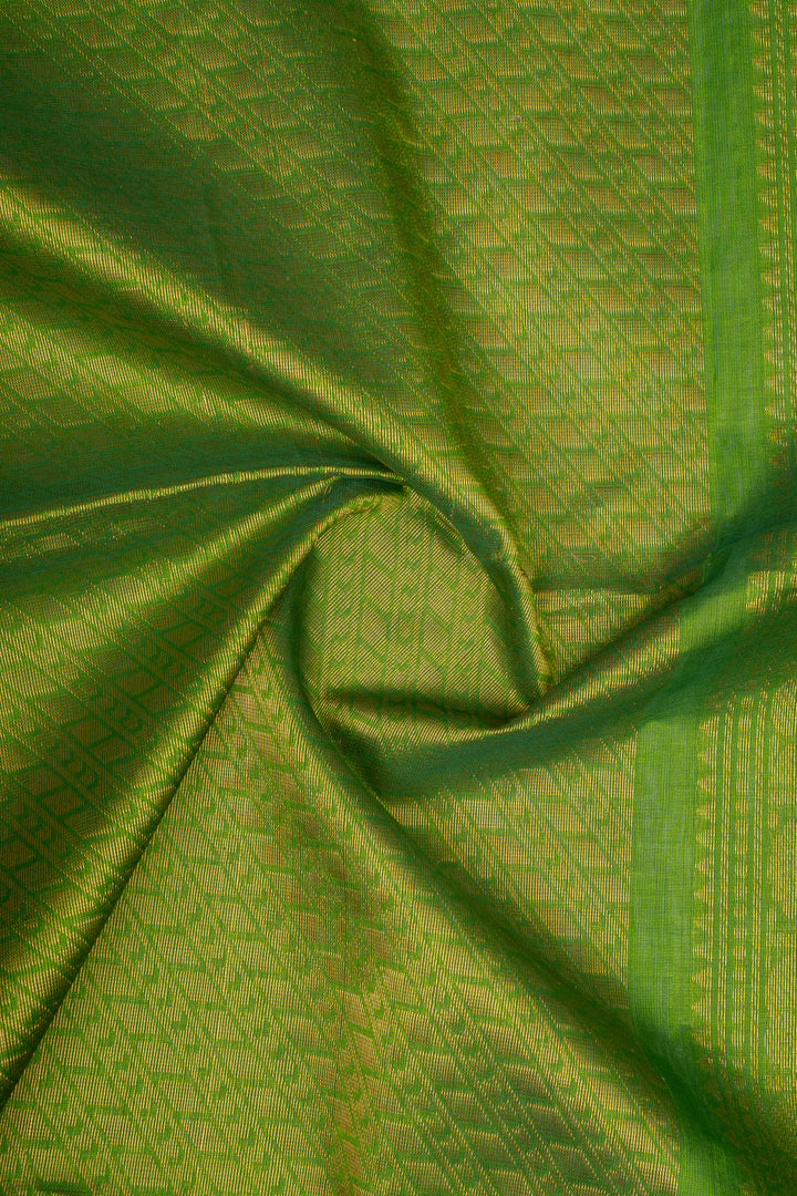 Leaf Green Paisley Motifs Pure Silk Cotton Saree