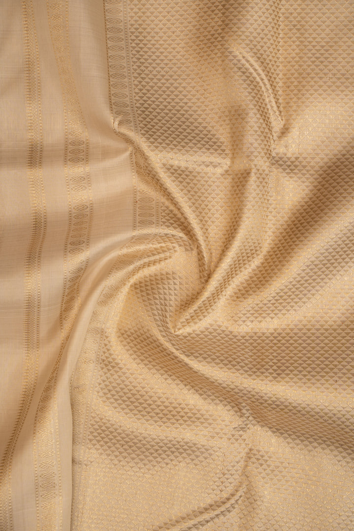 Ivory and Gold Thread Brocade Pure Kanchipuram Silk Saree - Clio Silks