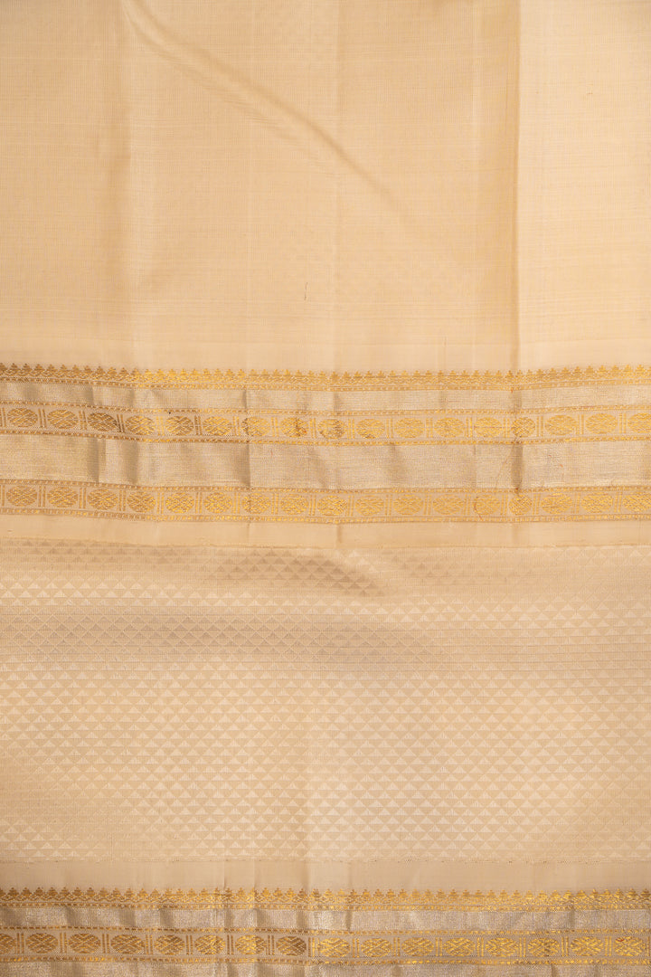 Ivory and Gold Thread Brocade Pure Kanchipuram Silk Saree - Clio Silks