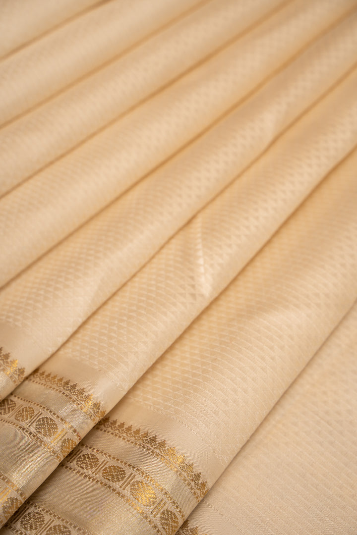 Ivory and Gold Thread Brocade Pure Kanchipuram Silk Saree - Clio Silks