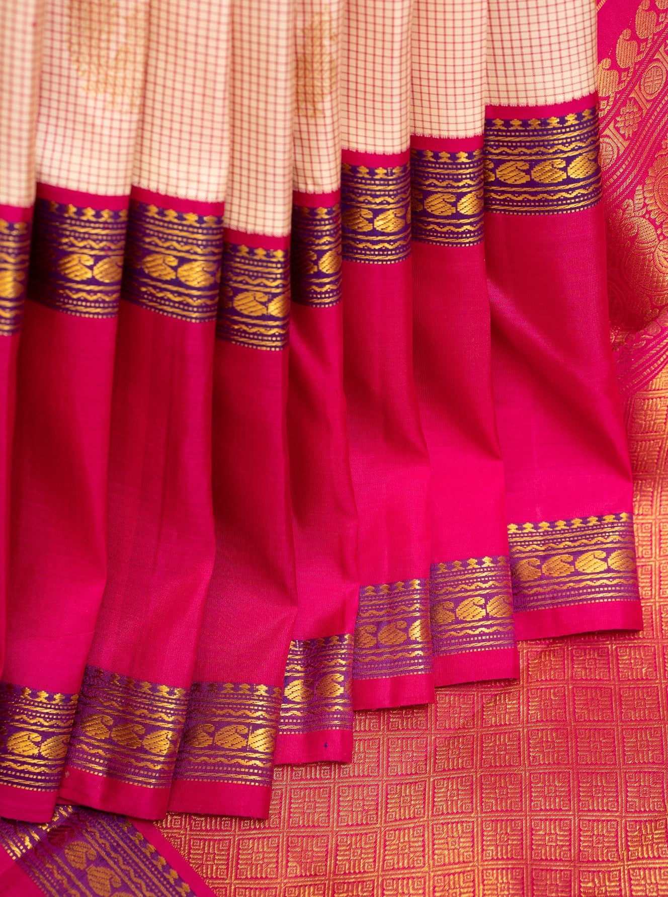 handwoven korvai kanchipuram