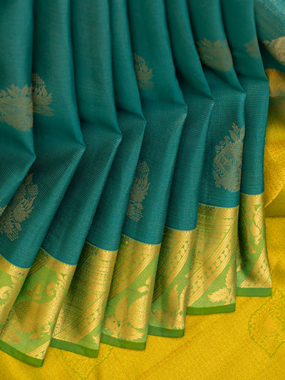 Peacock green vairaoosi Kanchipuram silk saree