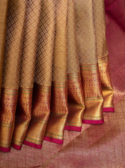 gold wedding kanchipuram silk saree