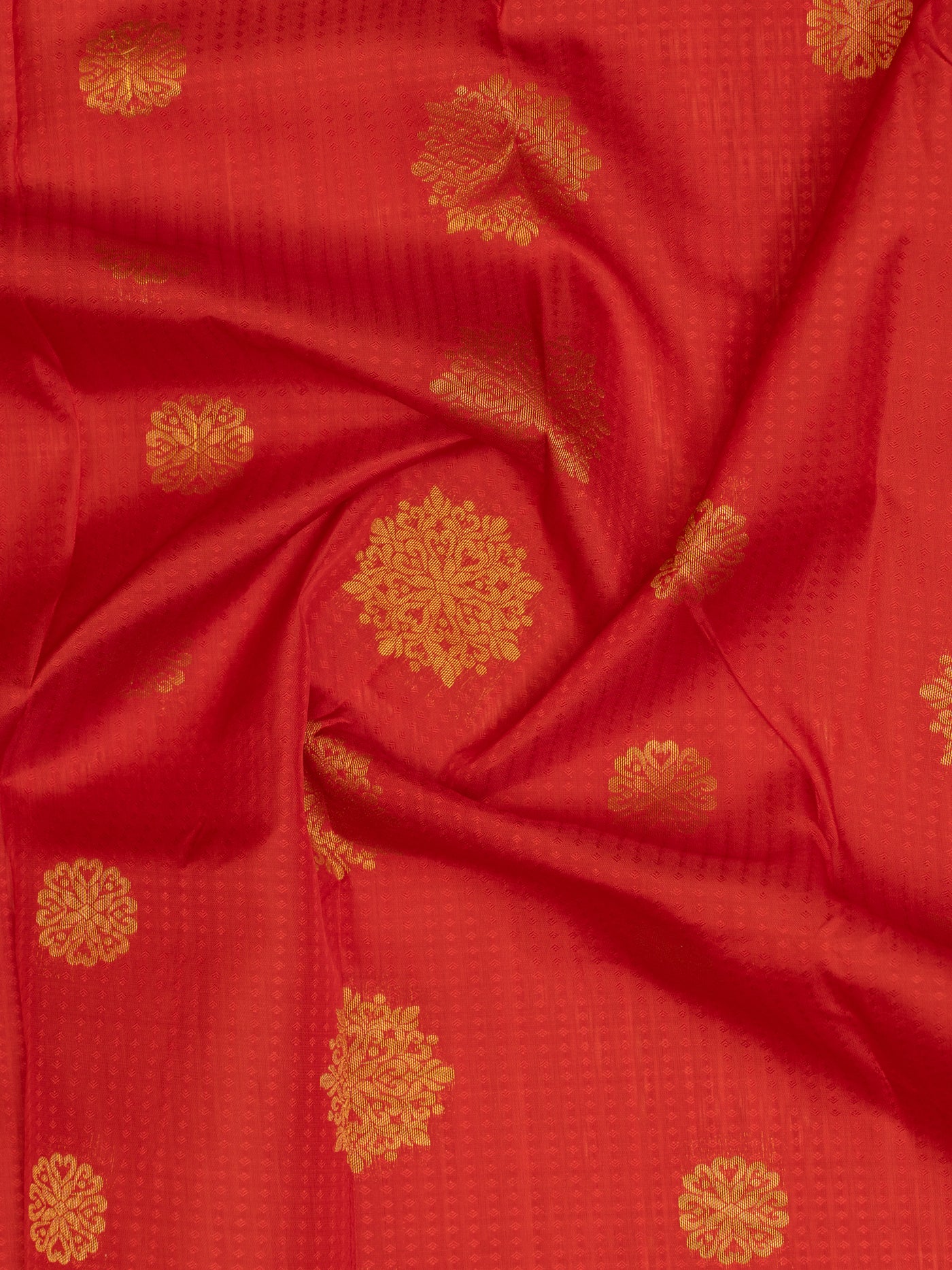 Reddish pink traditional kanjivaram silk saree