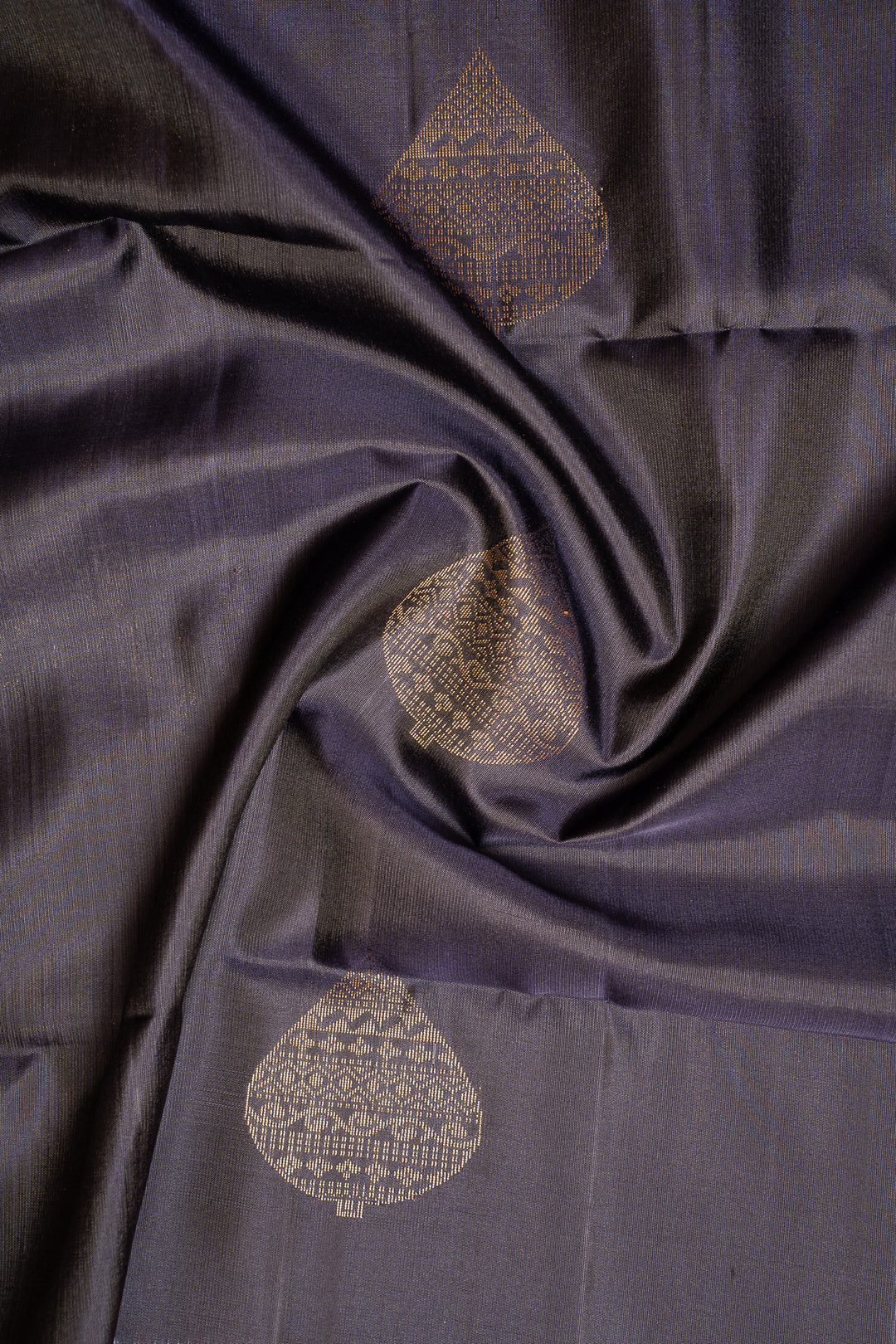 Black and Pink Pure Ikat Silk Saree - Clio Silks