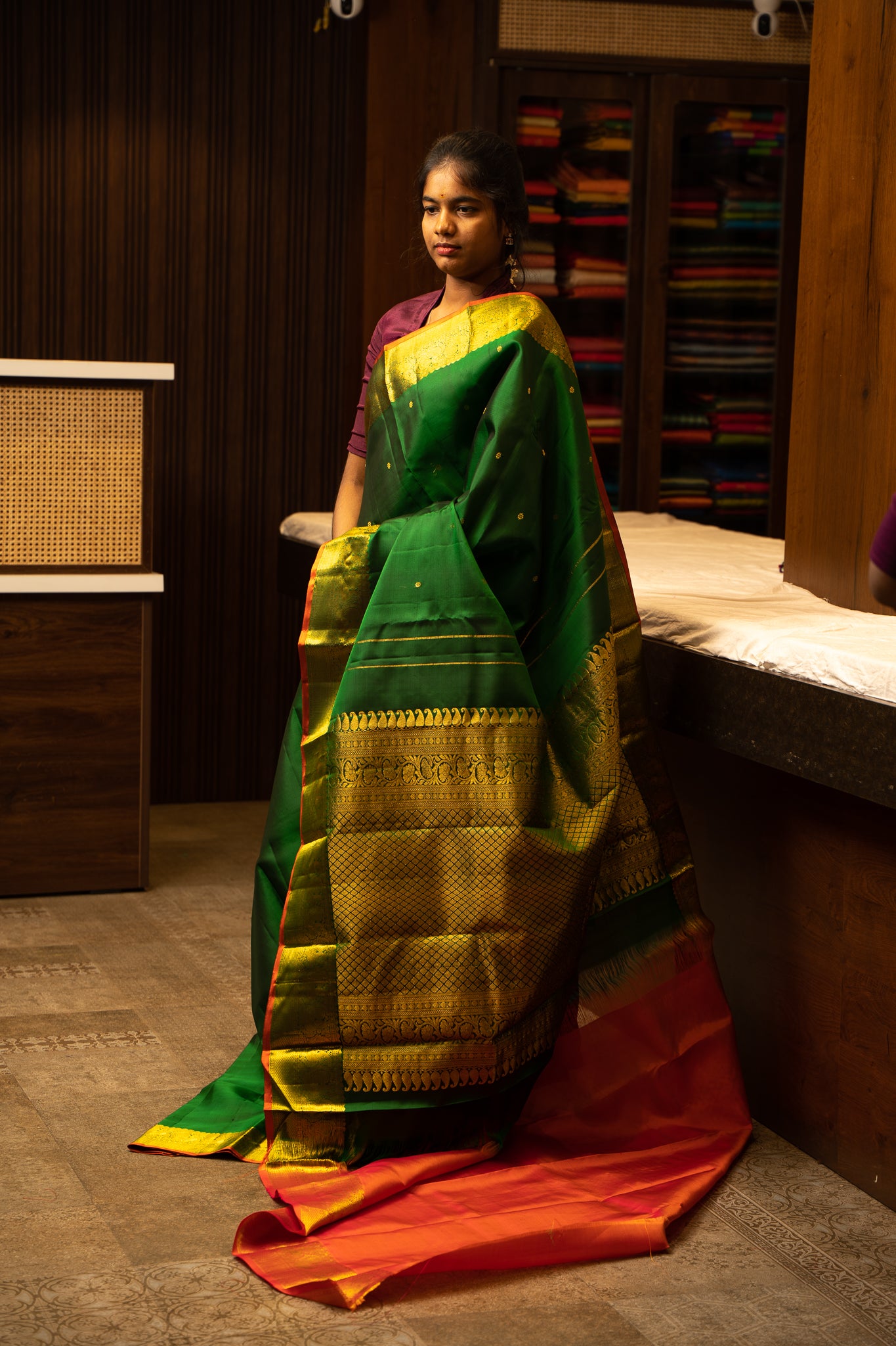 Emerald Green and Gold traditional pure Kanjivaram silk Sari - Clio Silks