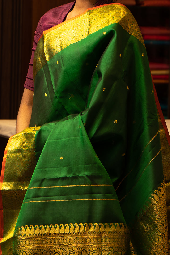 Emerald Green and Gold traditional pure Kanjivaram silk Sari - Clio Silks