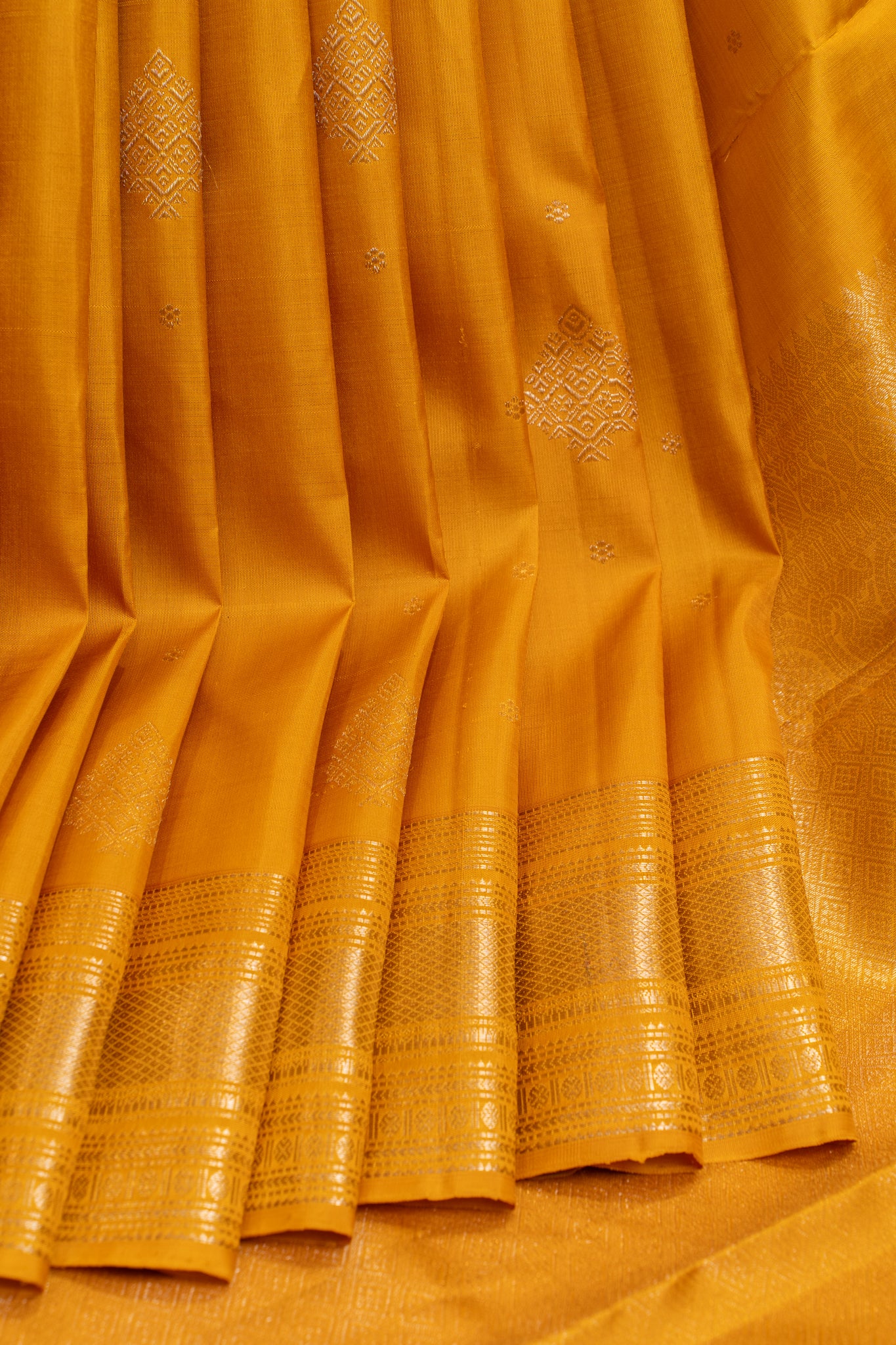 Mustard Yellow pure Kanchipuram silk saree