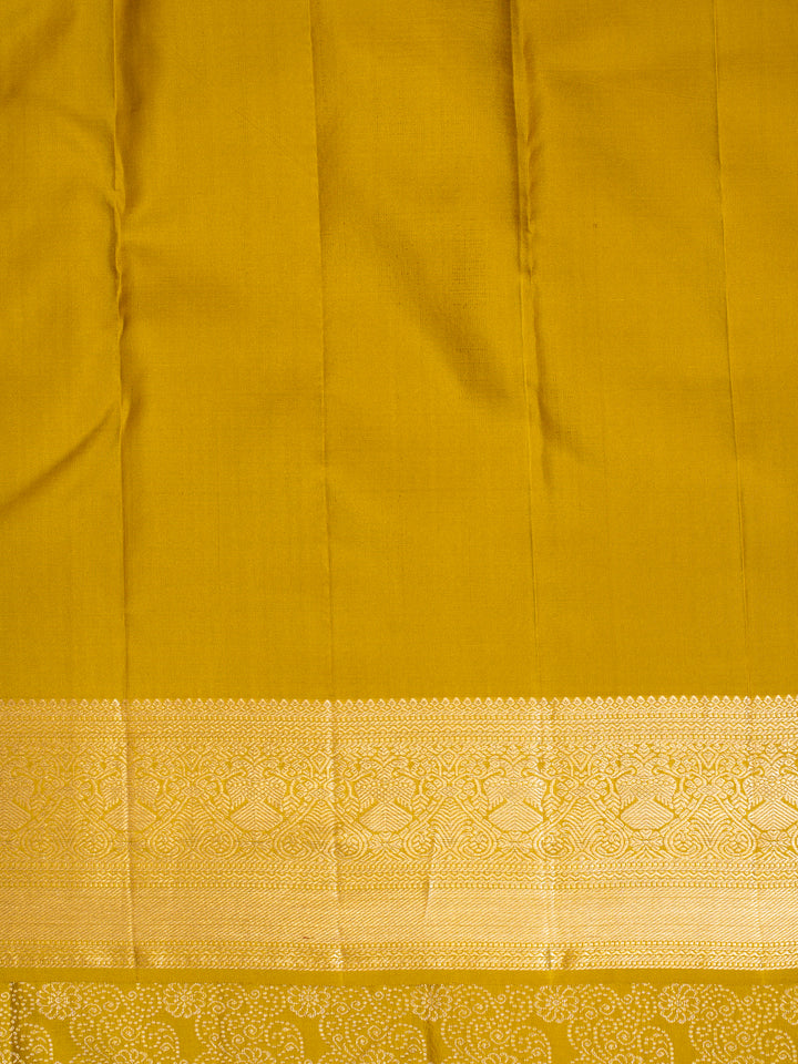 Mehendi Green Bandhani Brocade Pure Kanchipuram Silk Saree