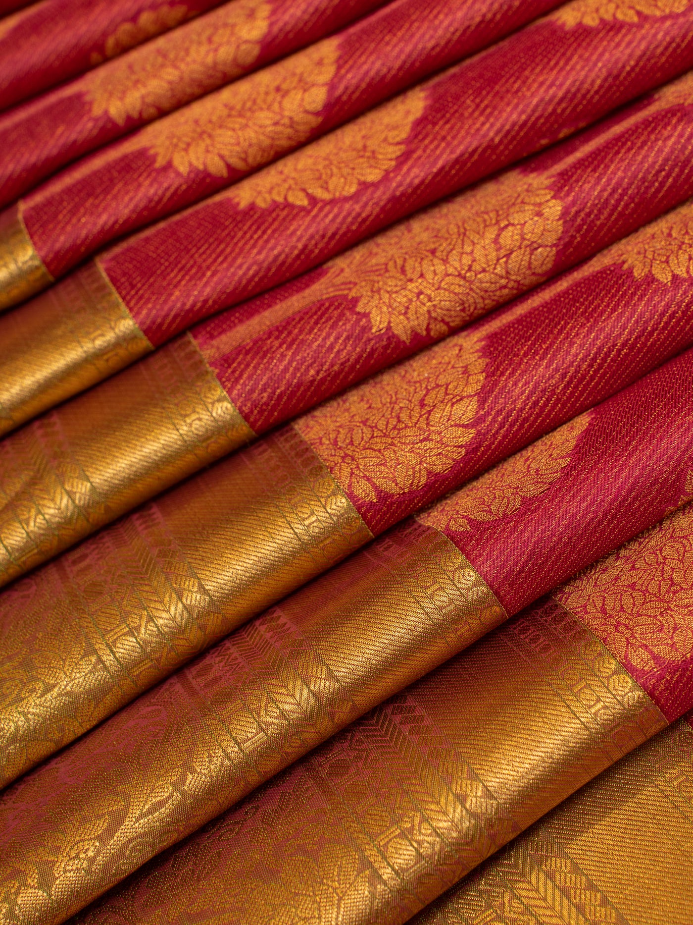 Magenta brocade Kanchipuram silk saree