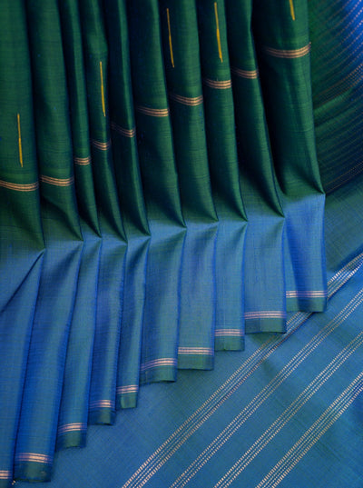 Peacock Blue Malli Moggu Pure Kanchipuram Silk Saree - Clio Silks