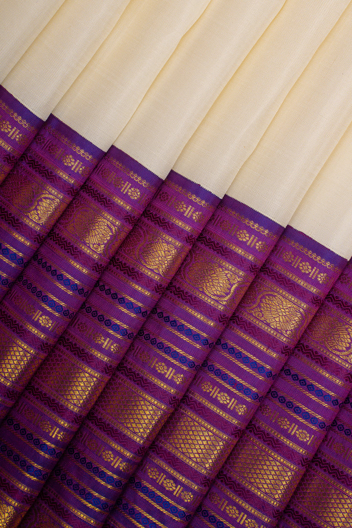 Ivory and Magenta Varisaipettu Pure Kanchipuram Silk Saree