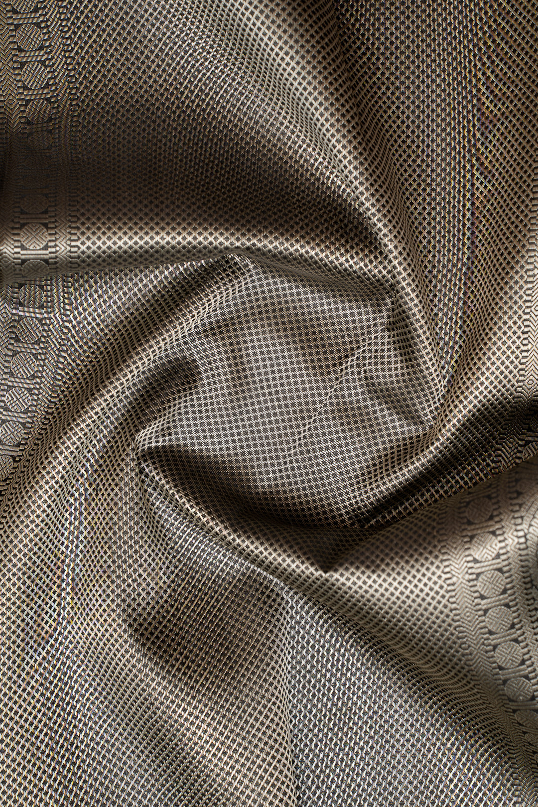 Beige and Black Pattu Pettu Pure Kanchipuram Silk Saree - Clio Silks