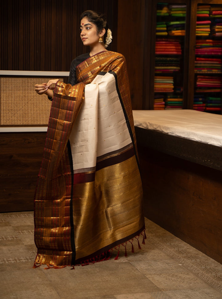 Champagne Cream and Maroon Pure Zari Kanchipuram Silk Saree - Clio Silks