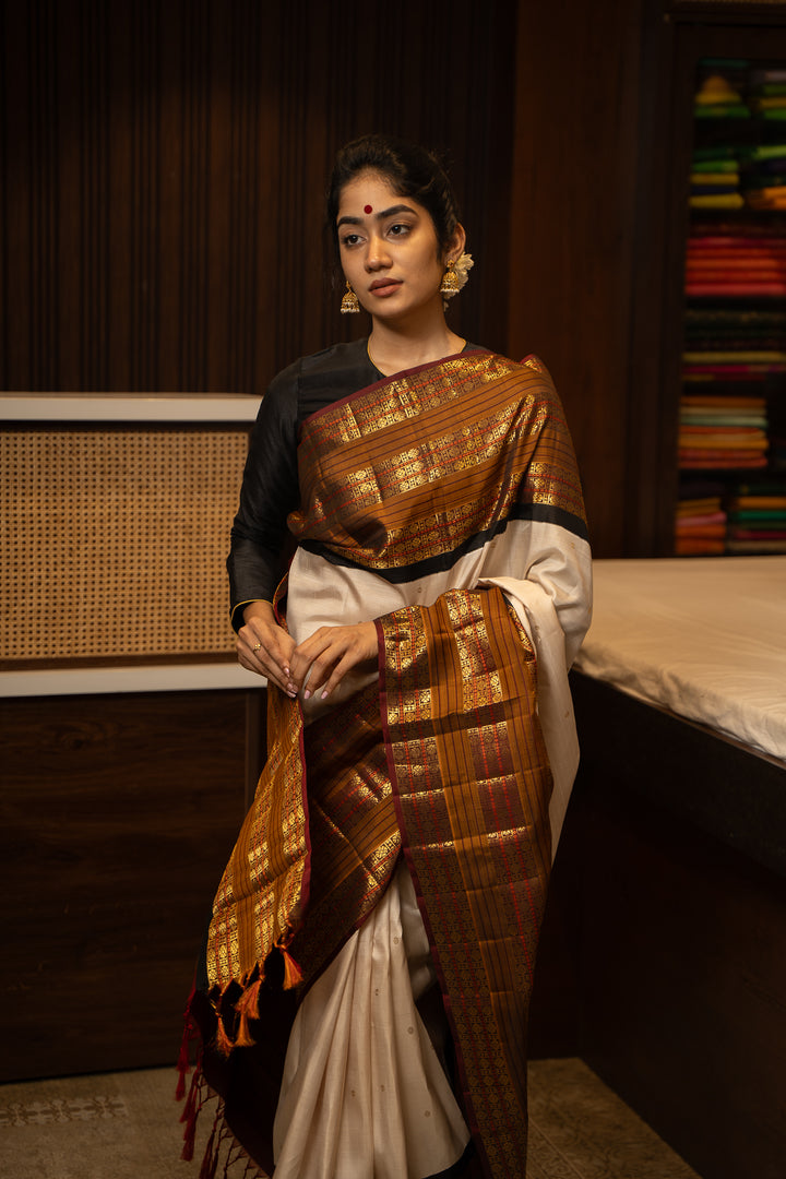 Champagne Cream and Maroon Pure Zari Kanchipuram Silk Saree - Clio Silks