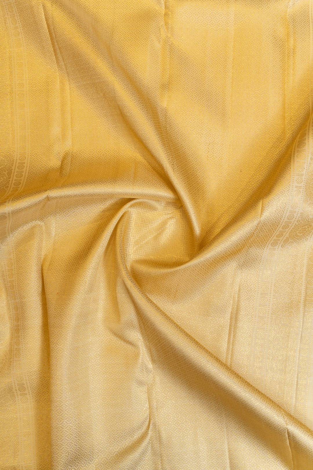 Crimson red iruthalaipakshi pure zari Kanchipuram silk saree