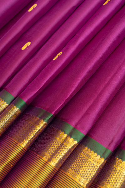 Magenta and mandhulir pure Kanchipuram silk saree