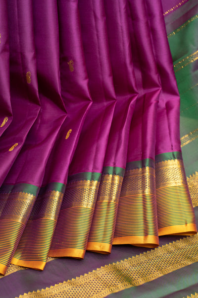 Magenta and mandhulir pure Kanchipuram silk saree