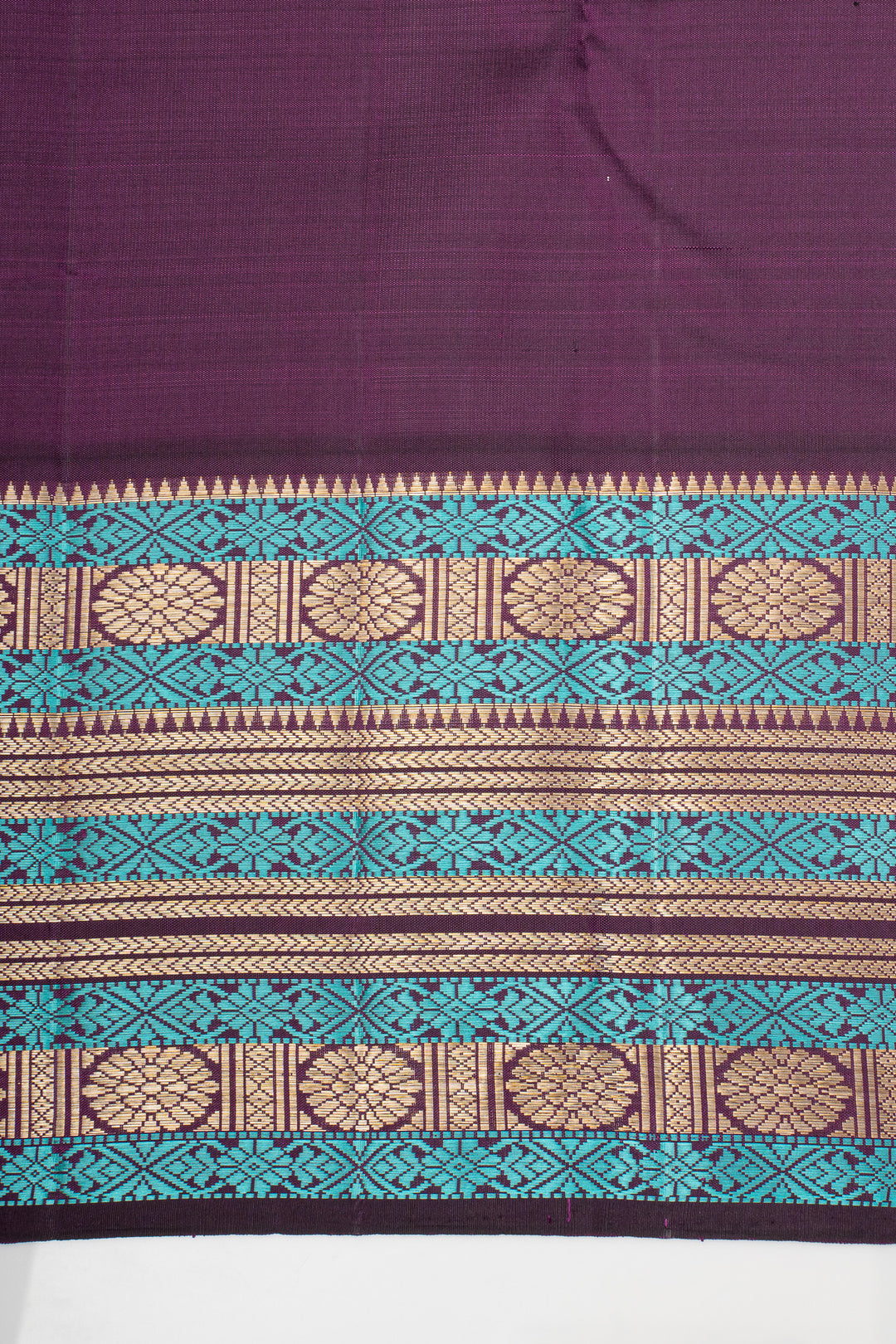 Beige &amp; Jamun Thread Brocade Varisaipettu Pure Kanchipuram Silk Saree