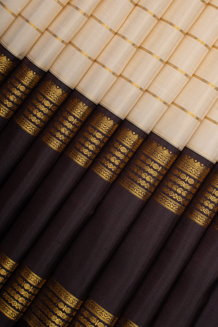 Ivory Stripes Pure Kanchipuram Silk Saree