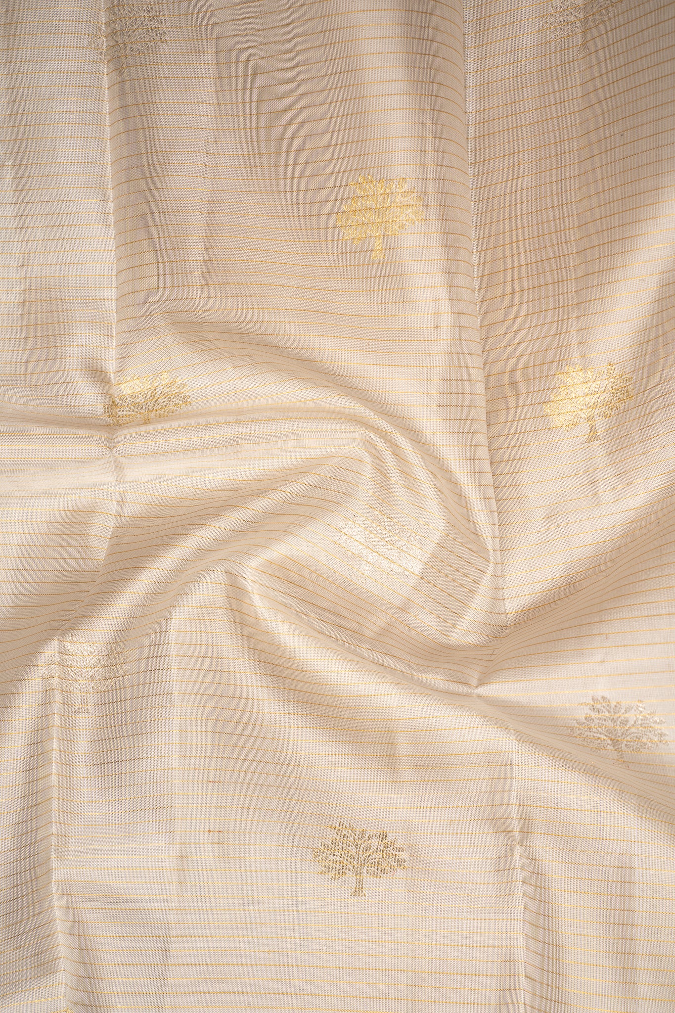 Ivory and Gold Pure Kanchipuram Silk Saree - Clio Silks