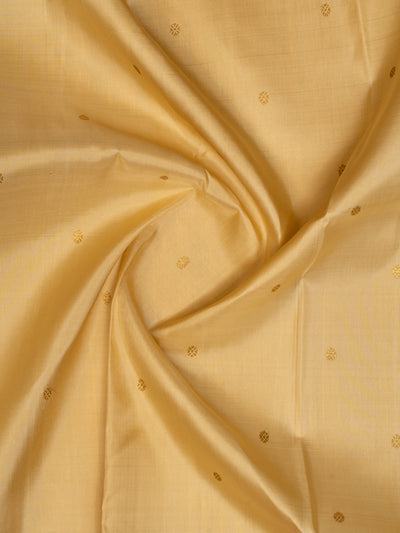 Bavarian Cream pure zari varisaipettu Kanchipuram silk saree