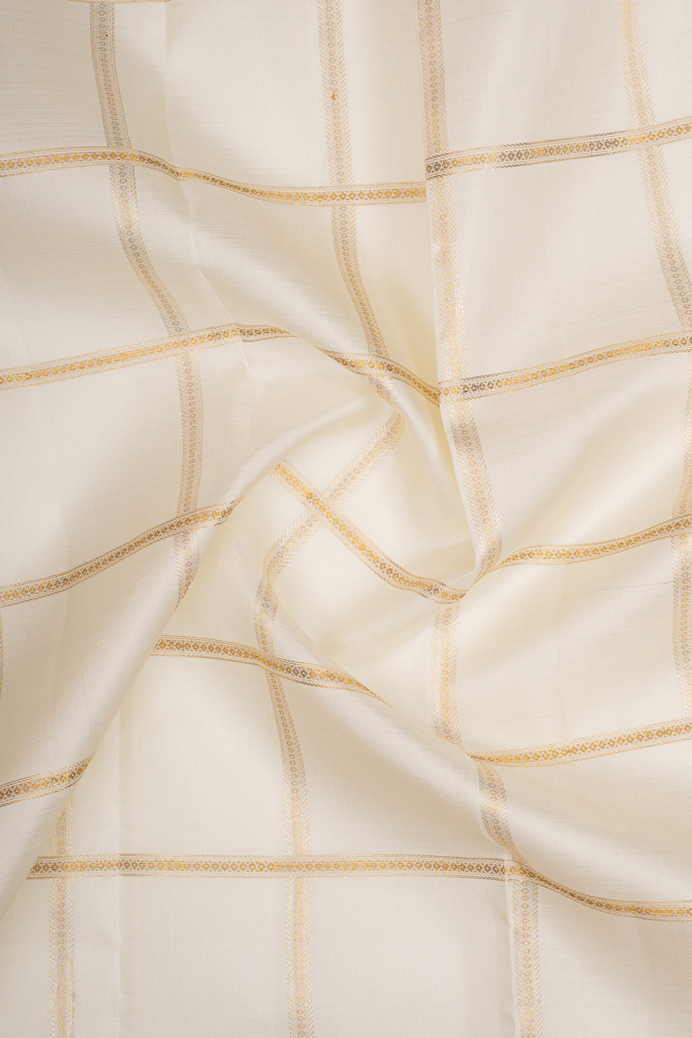 Pearl White and Red Zari Checks Pure Kanchipuram Silk Saree