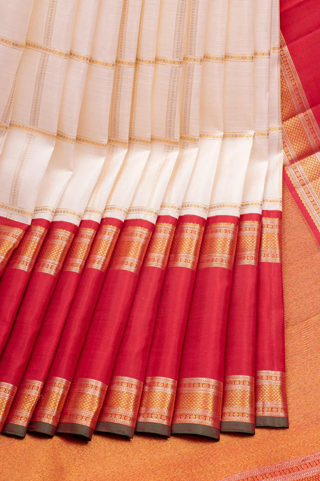 Pearl White and Red Zari Checks Pure Kanchipuram Silk Saree