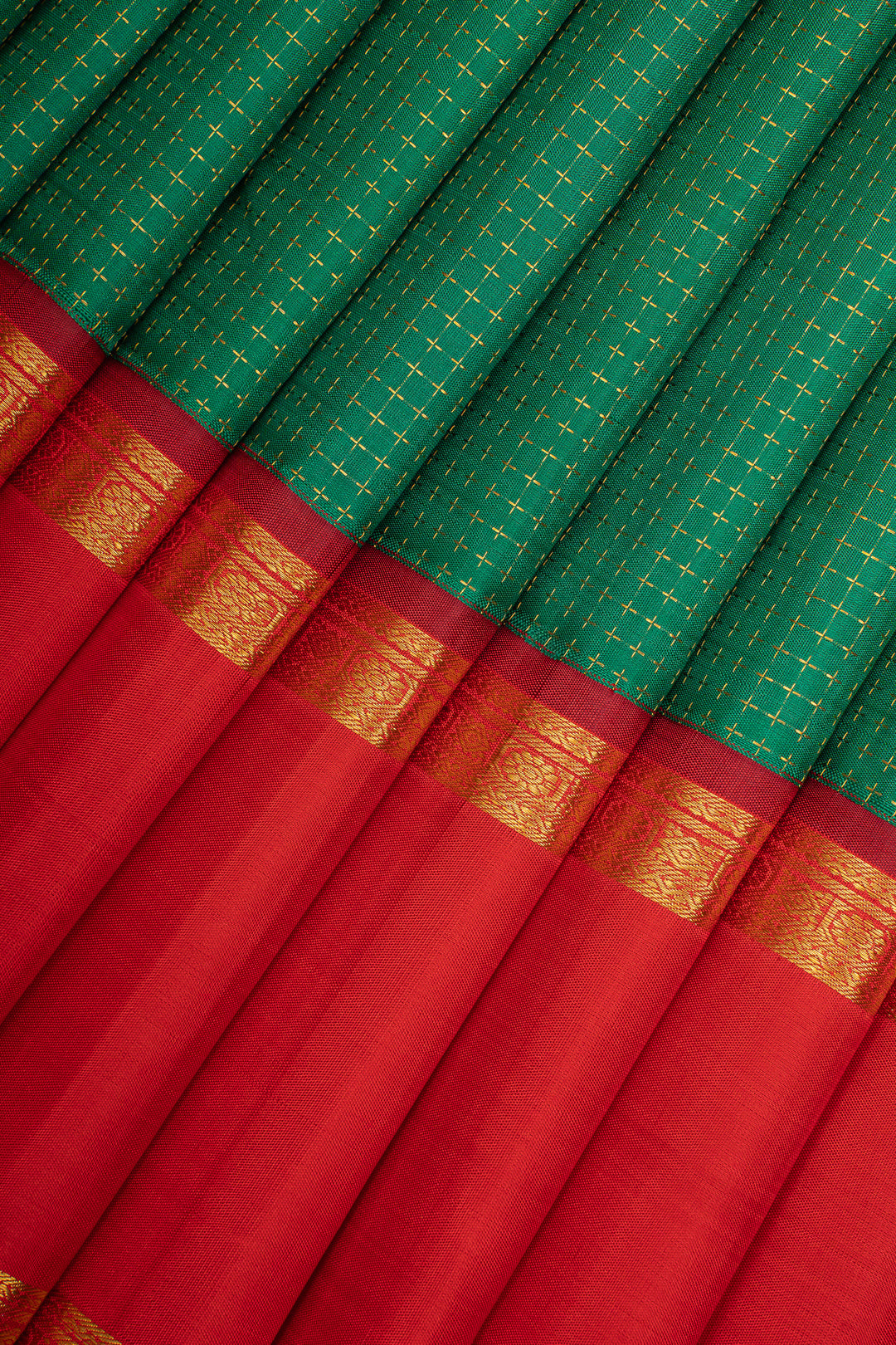 Emerald Green Plus Butta Veldhari Pure Kanchipuram Silk Saree