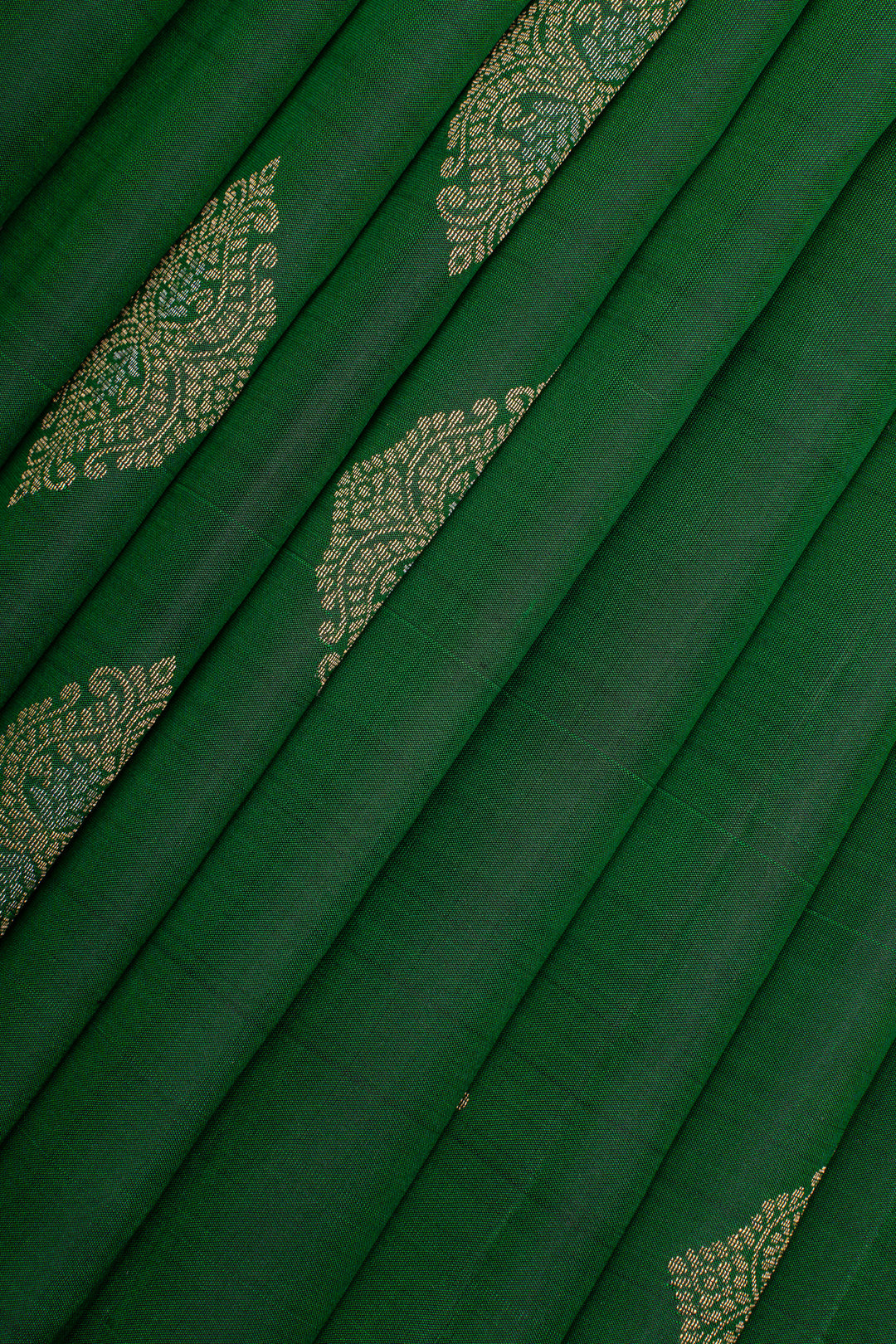 Green Traditional Pure Soft Silk Saree