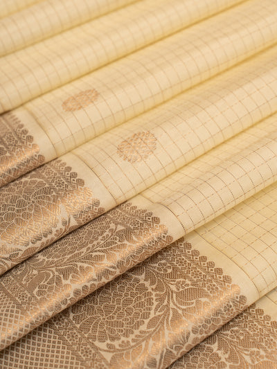 Off White Zari Checks Pure Traditional Kanjivaram Silk Saree