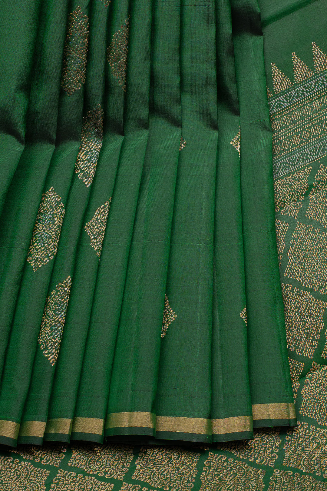 Green Traditional Pure Soft Silk Saree