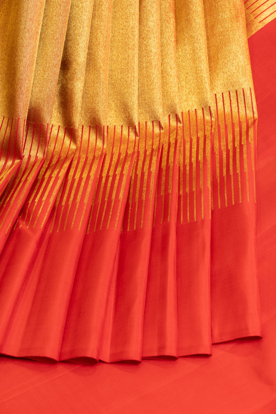 Red 8 Kol pure zari Kanchipuram silk saree
