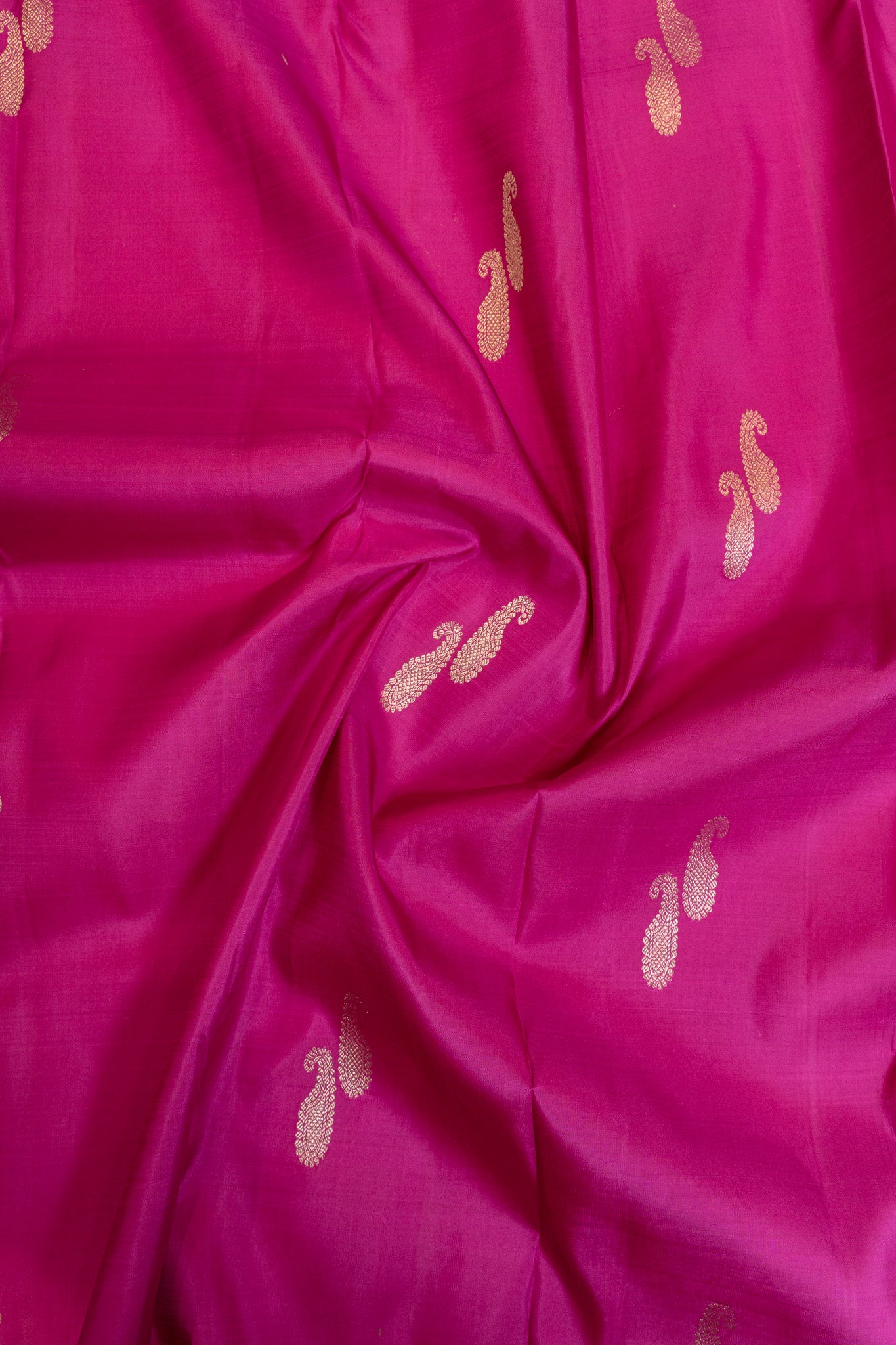 Rani pink paisley motifs pure Kanchipuram silk saree