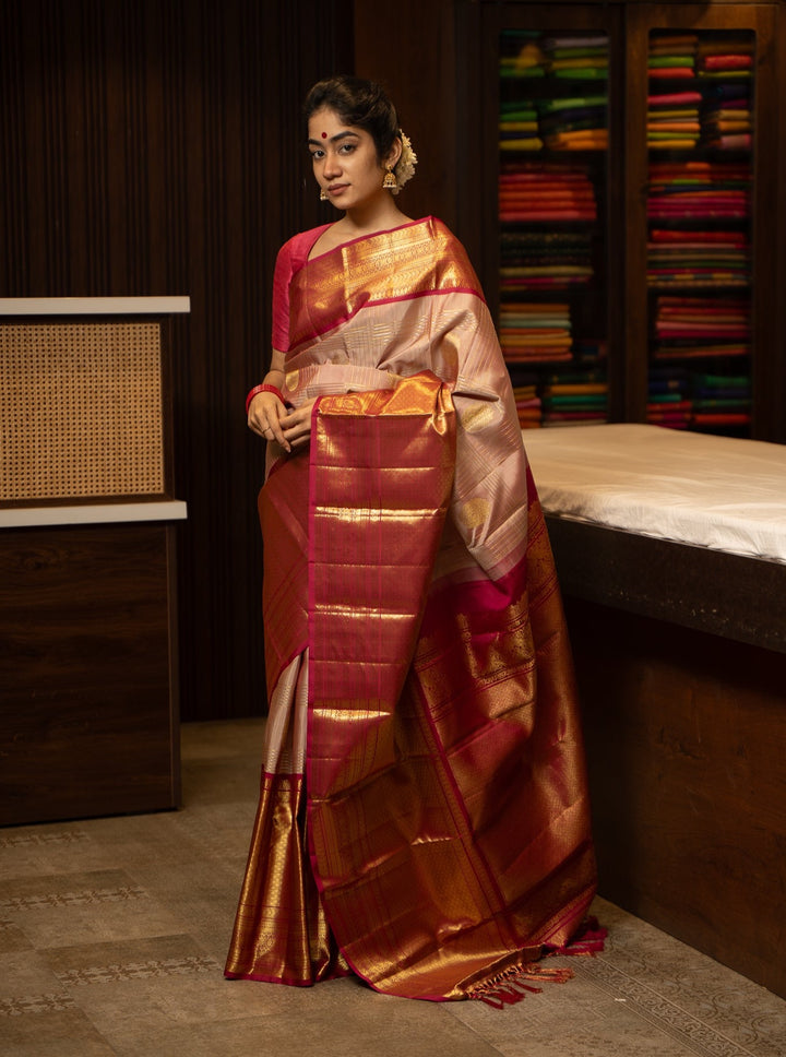 Onion Pink and Magenta Kanchipuram Silk Saree - Clio Silks