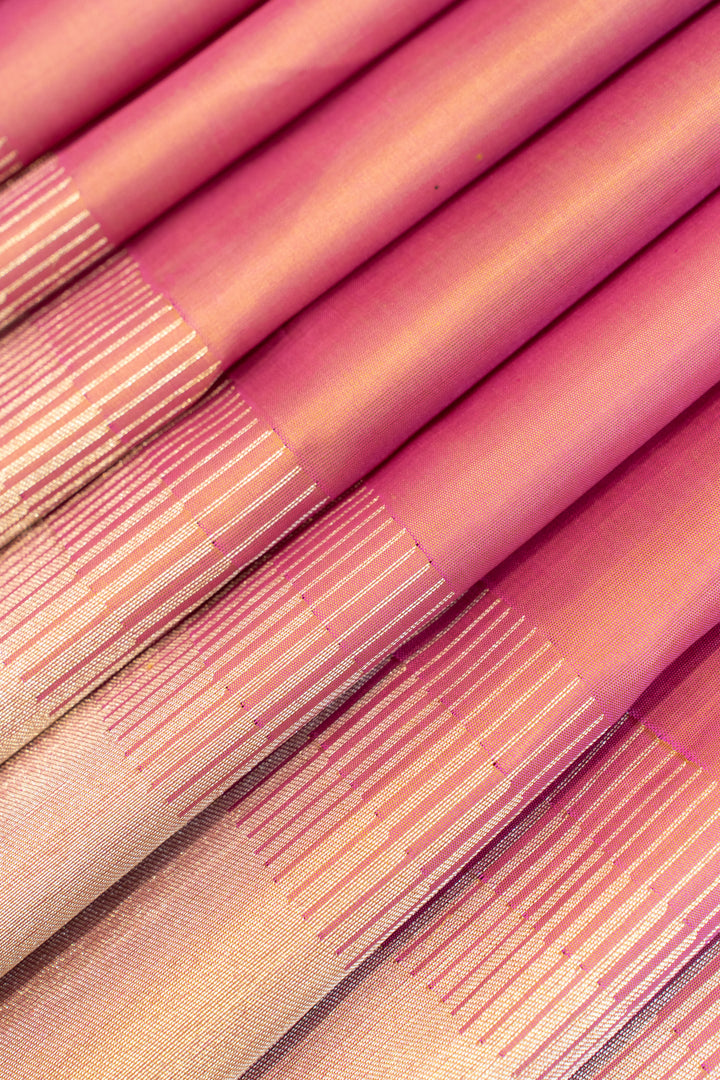 Onion pink shot colour pure Kanchipuram silk saree