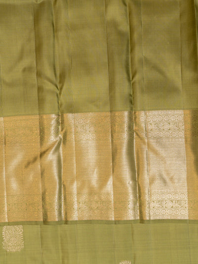 Sheen green pure Kanchipuram silk saree