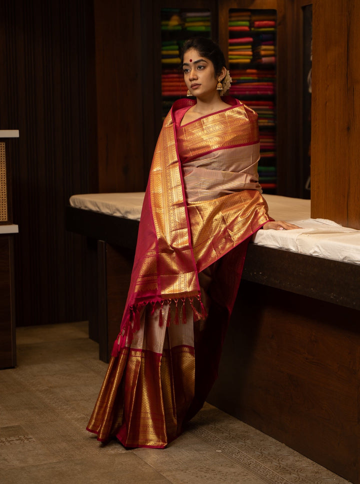 Onion Pink and Magenta Kanchipuram Silk Saree - Clio Silks