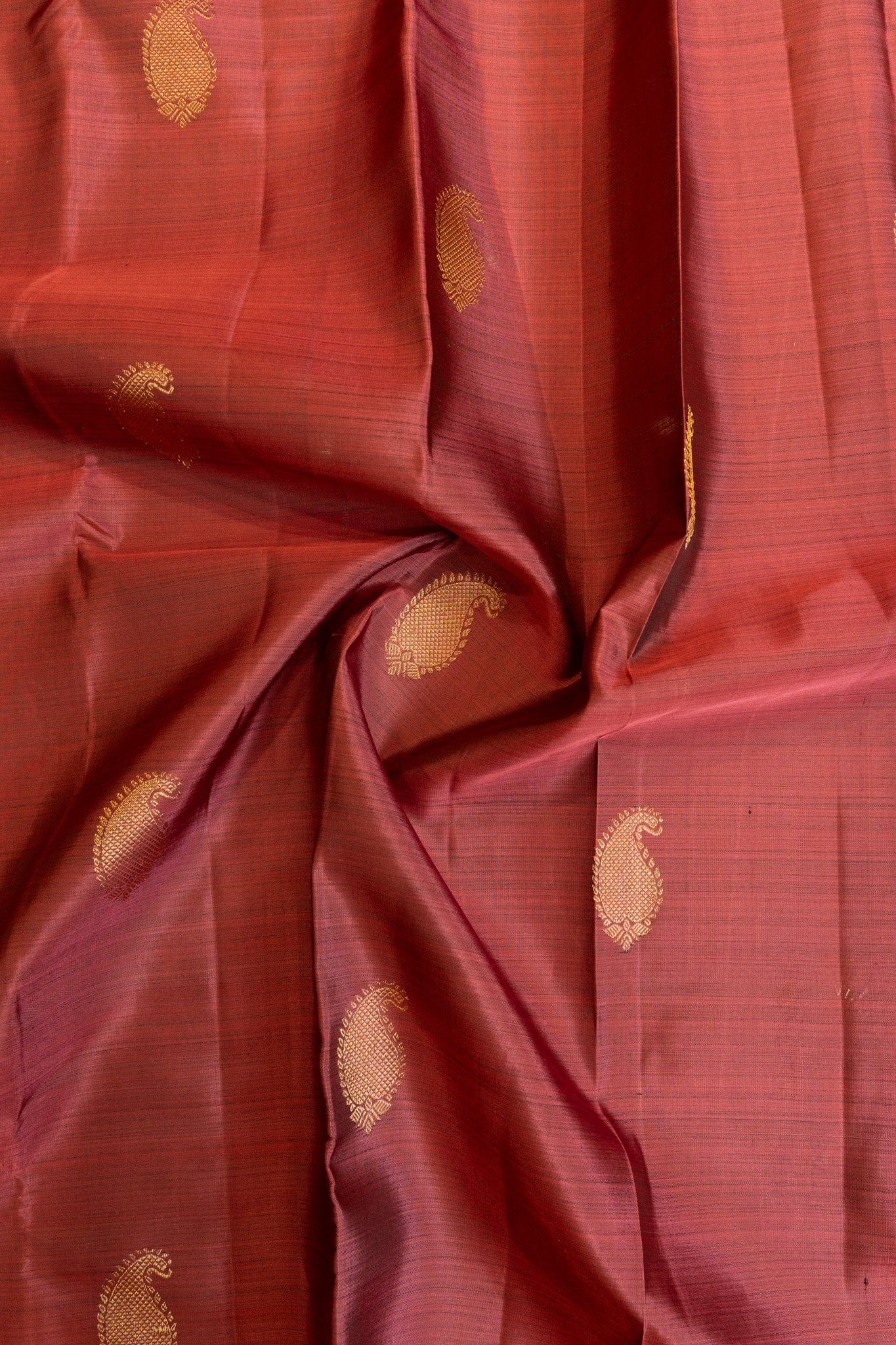 Auburn maroon small border pure Kanchipuram silk saree