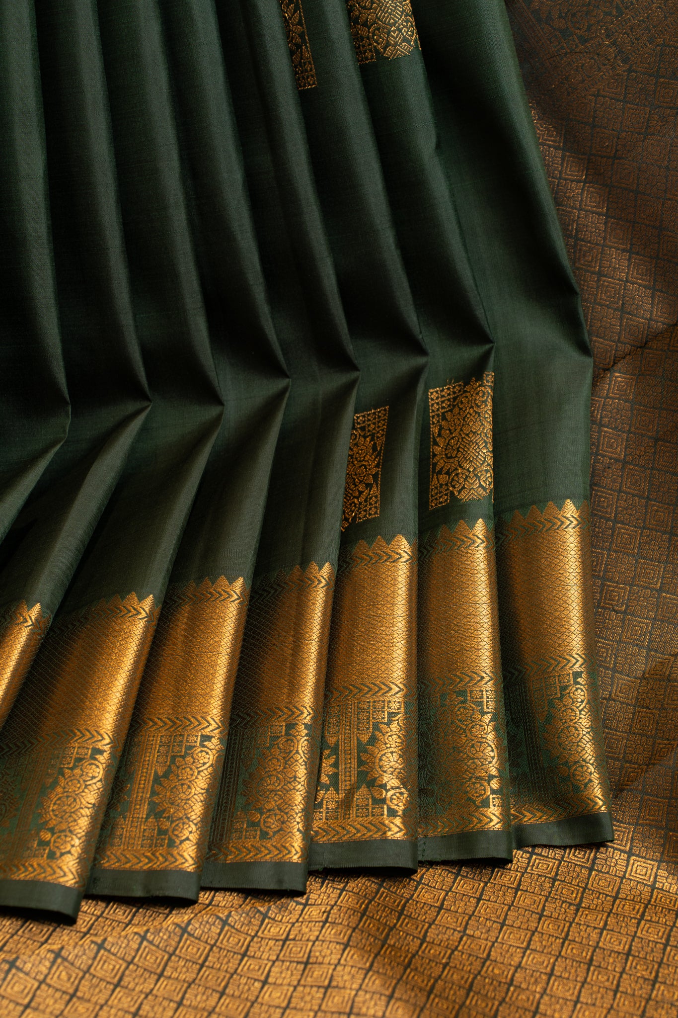 Bottle green traditional pure Kanchipuram silk saree