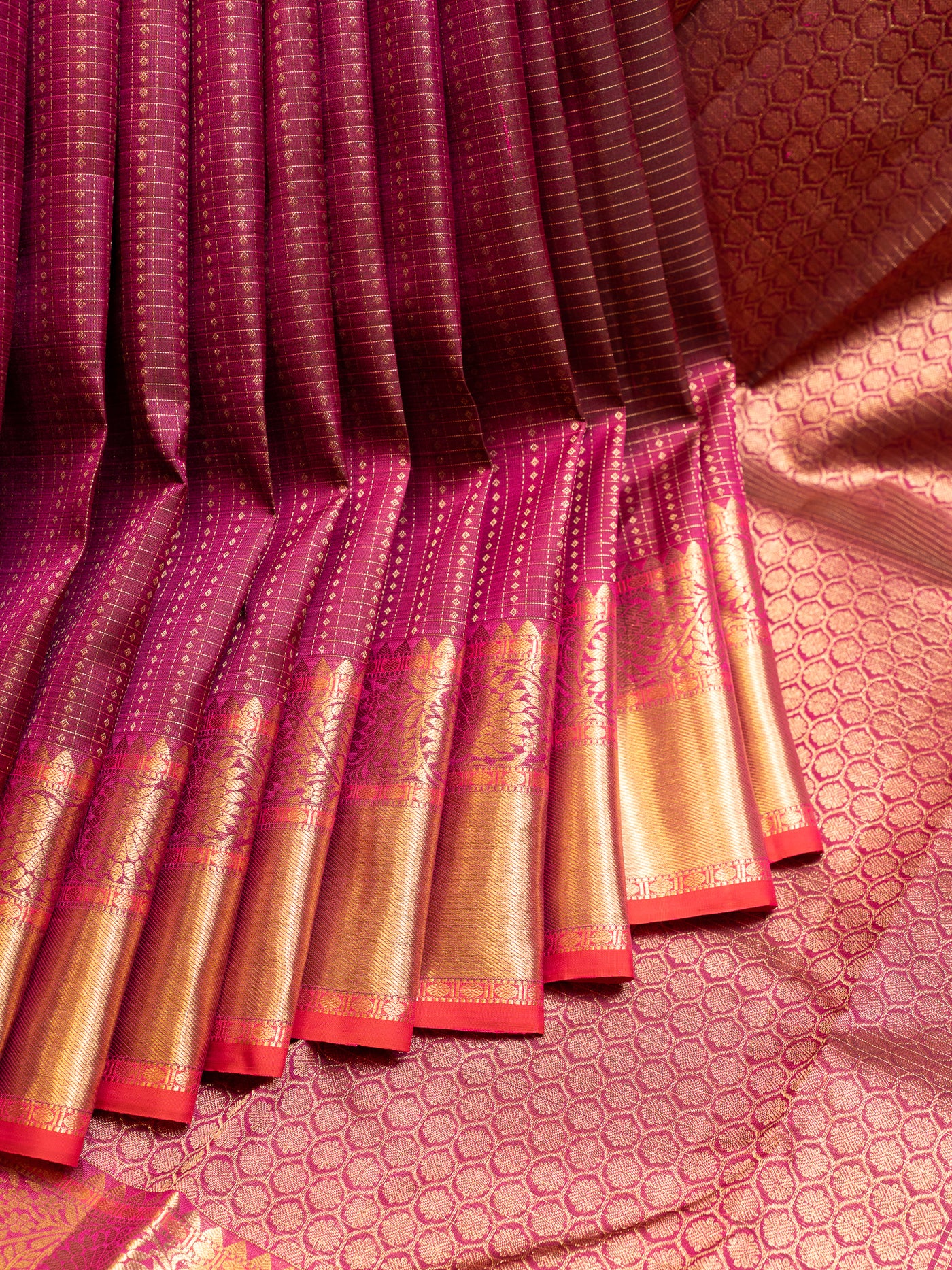 Magenta Purple Muthu Zari Checks Pure Kanchipuram Silk Saree