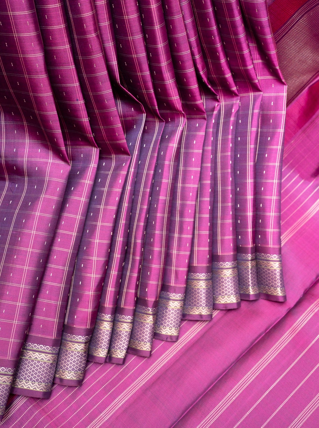 Plum Purple Muthukattam Without Zari Kanchipuram Silk Saree - Clio Silks