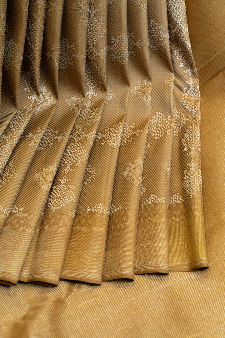 Sand beige kasuti pure Kanchipuram silk saree