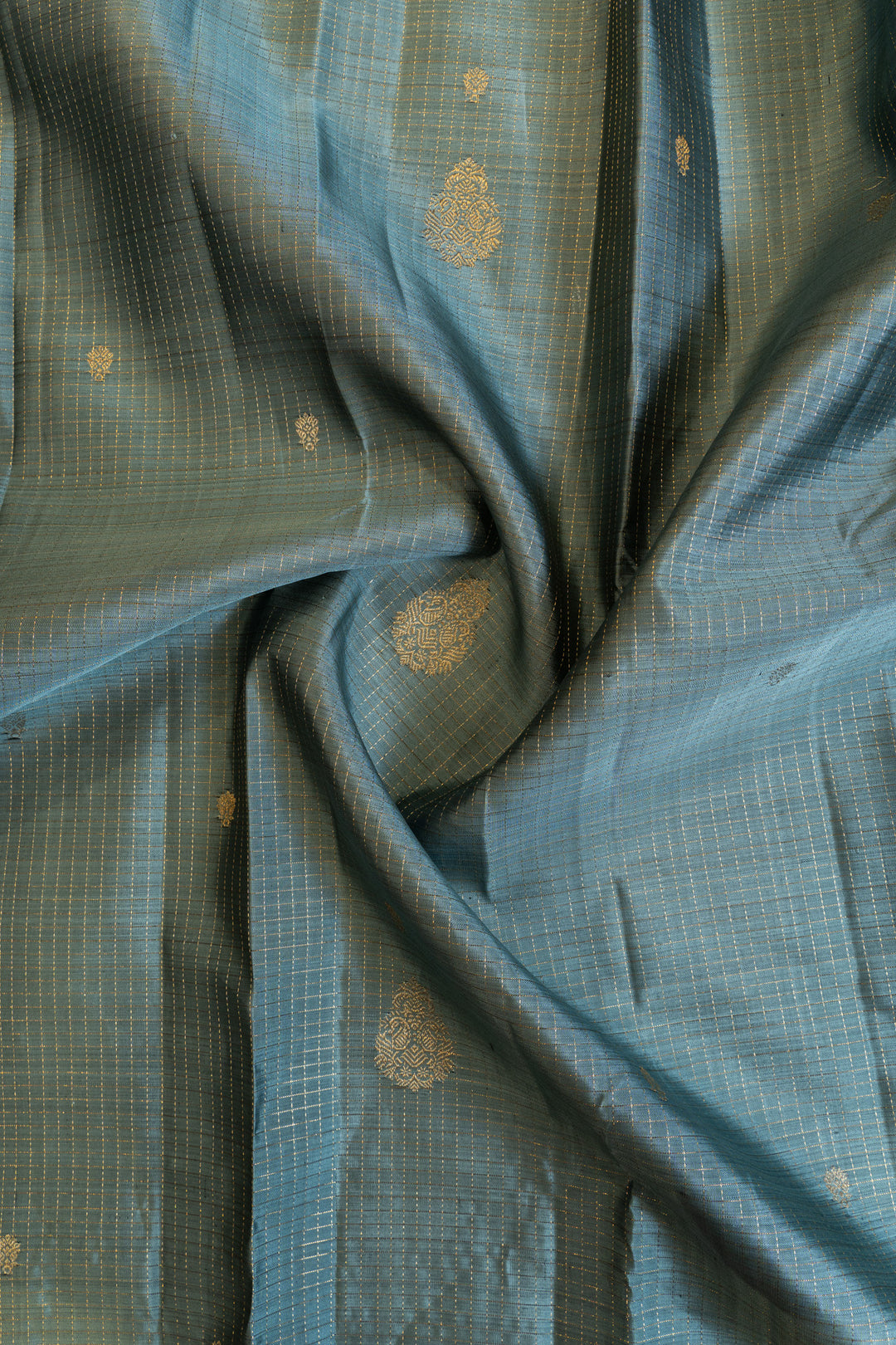 Greyish blue and jamun traditional pure Kanchipuram silk saree