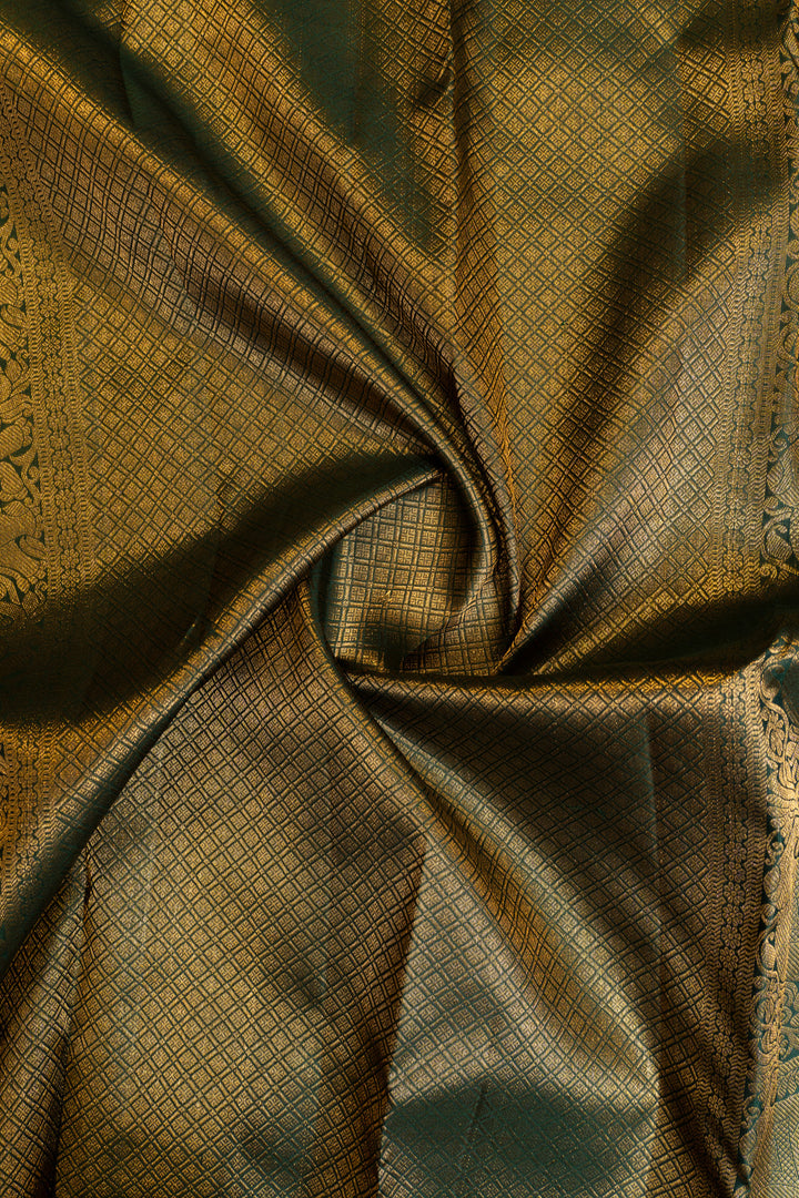 Bottle green thilakam motifs pure Kanchipuram silk saree