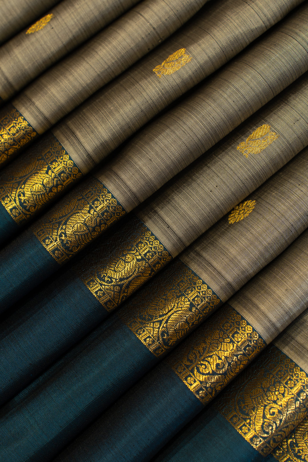 Grey and blue rettai pettu pure Kanchipuram silk saree