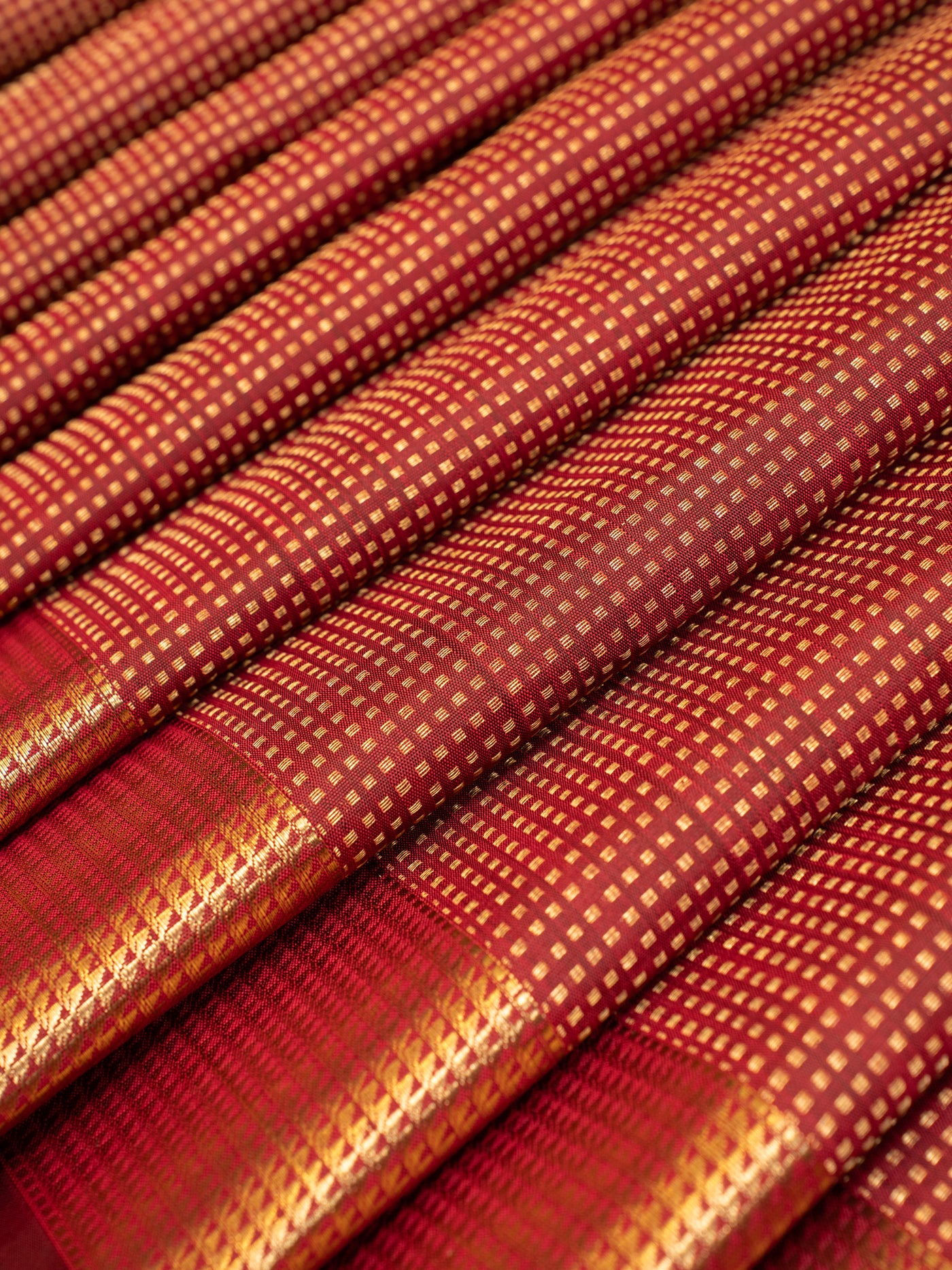 Maroon muthu zari pure Kanchipuram silk saree