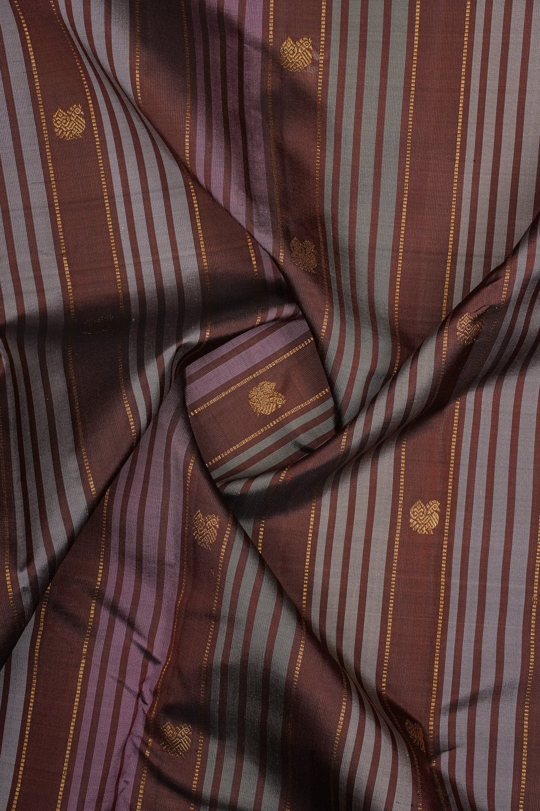 Brown Vintage Stripes Borderless Pure Kanchipuram Silk Saree