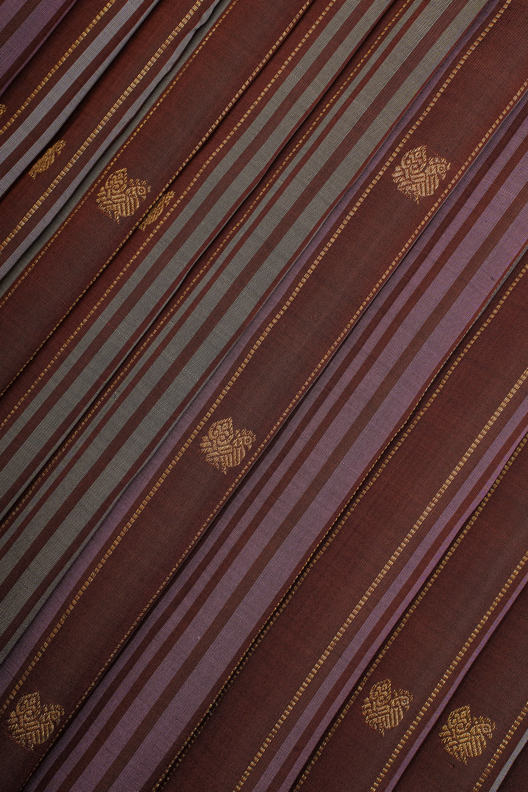 Brown Vintage Stripes Borderless Pure Kanchipuram Silk Saree