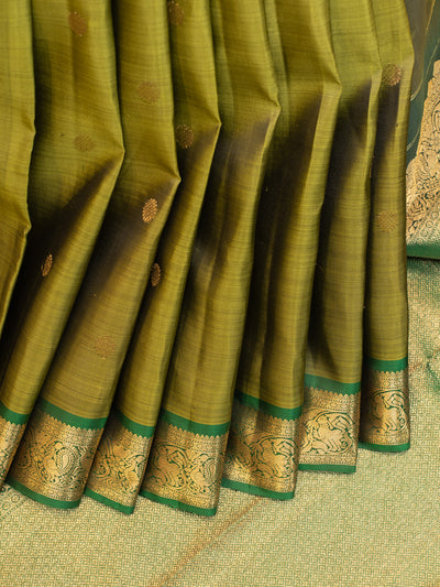 Mehendi green small border pure Kanchipuram silk saree